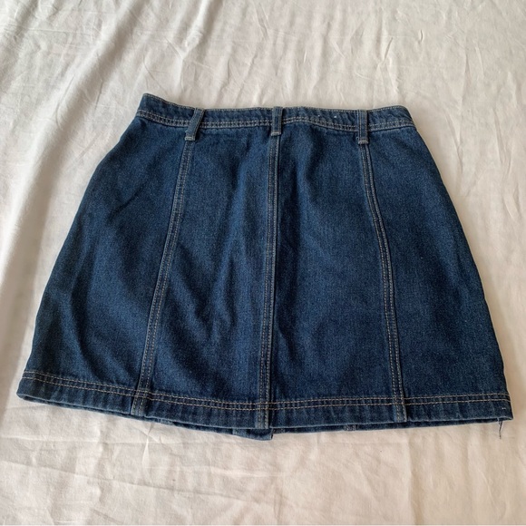Vintage-Style Button Front High Waisted Denim Mini Skirt with Pockets Size 5 - Picture 2 of 3